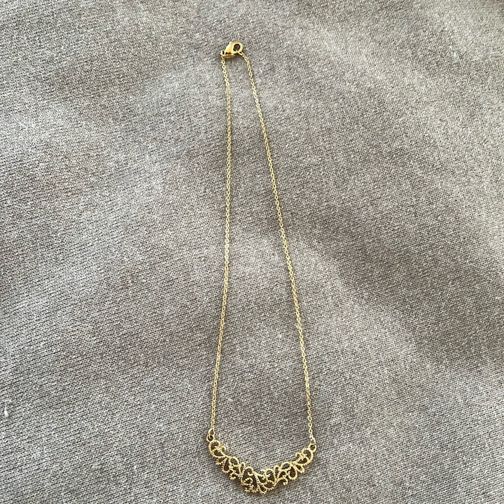 Vintage Avon Necklace